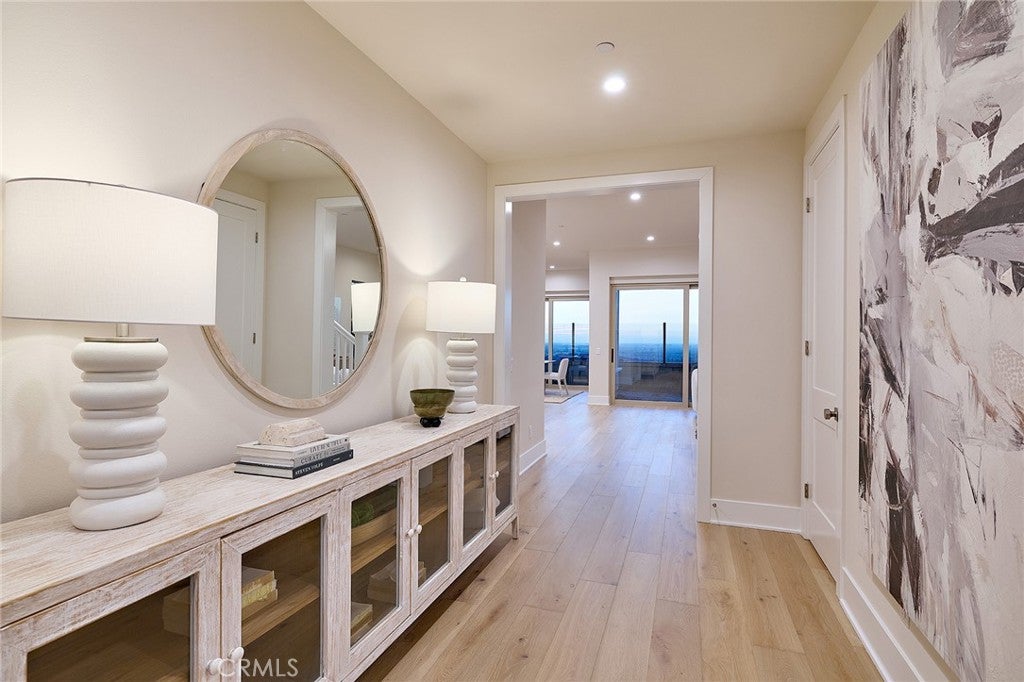 103 Oakstone
