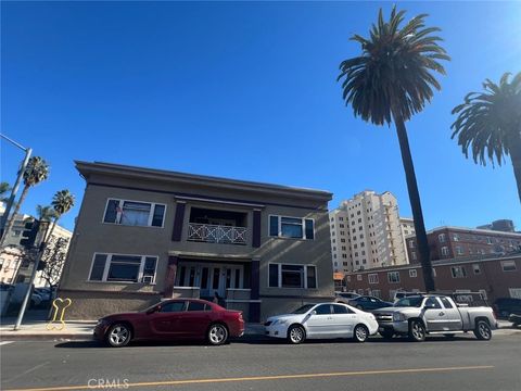 Photo of 354 Chestnut Avenue #29, Long Beach, CA 90802 (MLS # PW26022141)