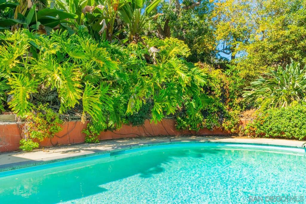 Mission Hills - Residential