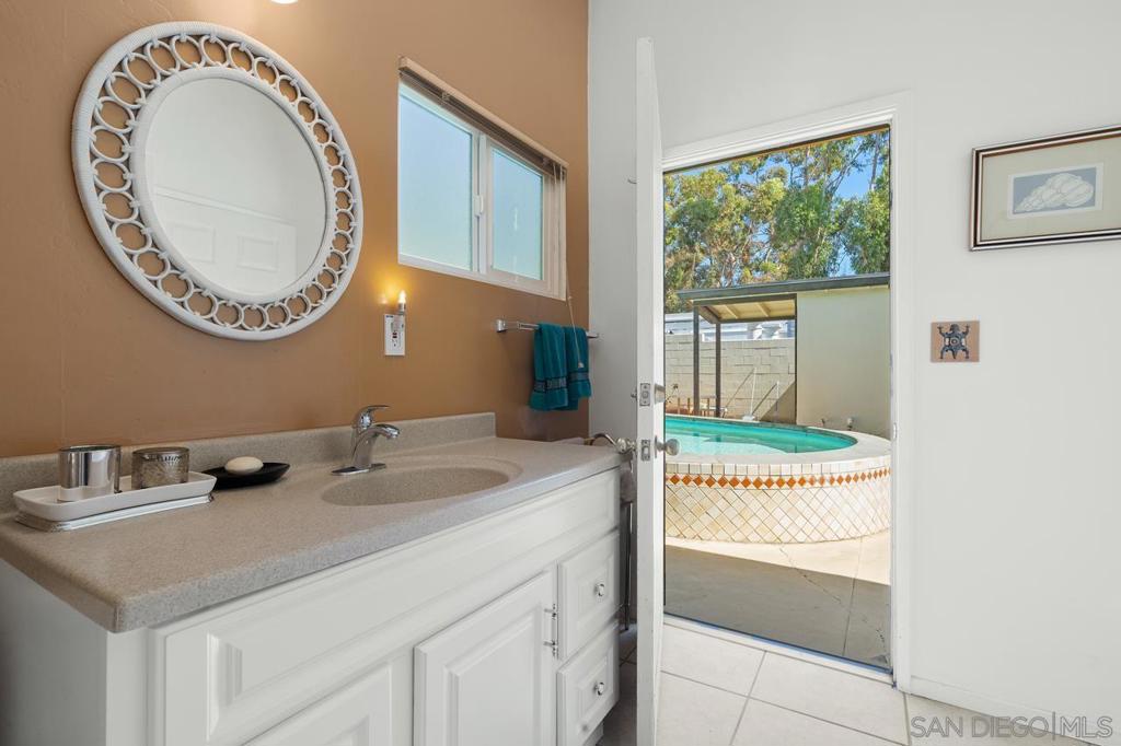 Mission Hills - Residential