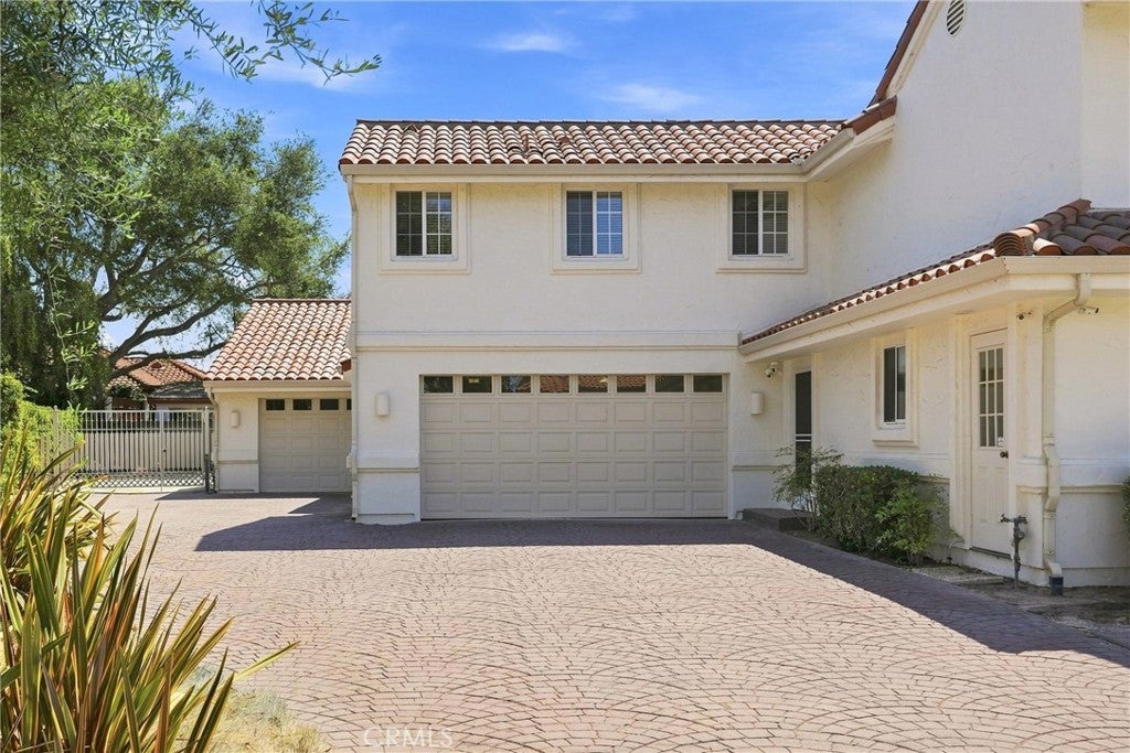 4690 Crimson Court