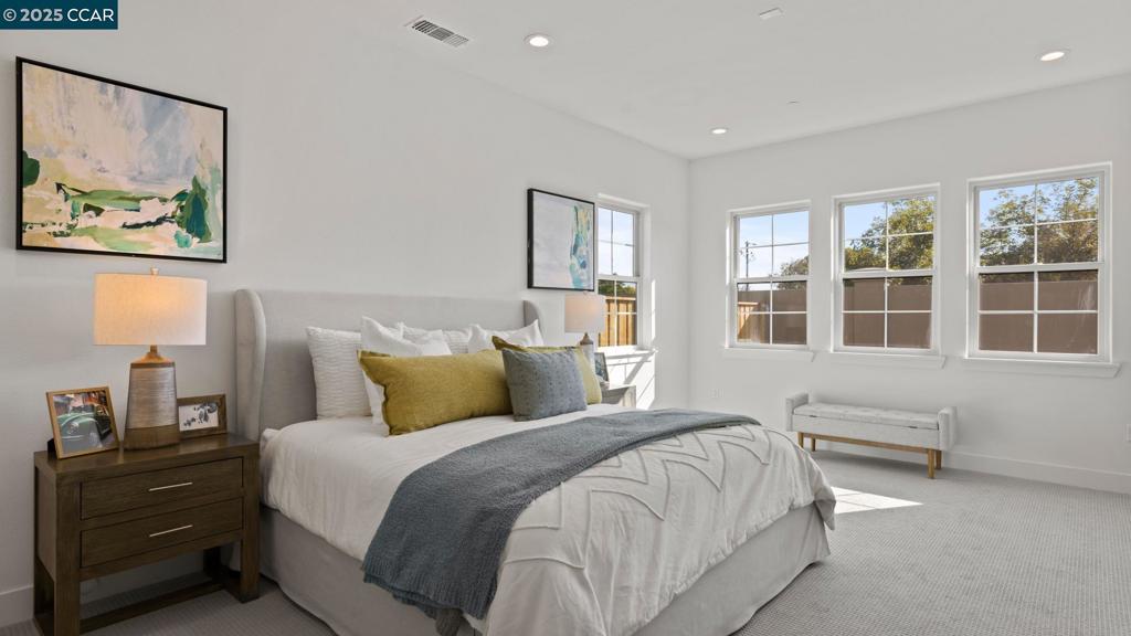 REGENCY - Residential