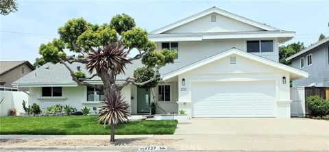 2737 Lorenzo Avenue Costa Mesa CA 92626