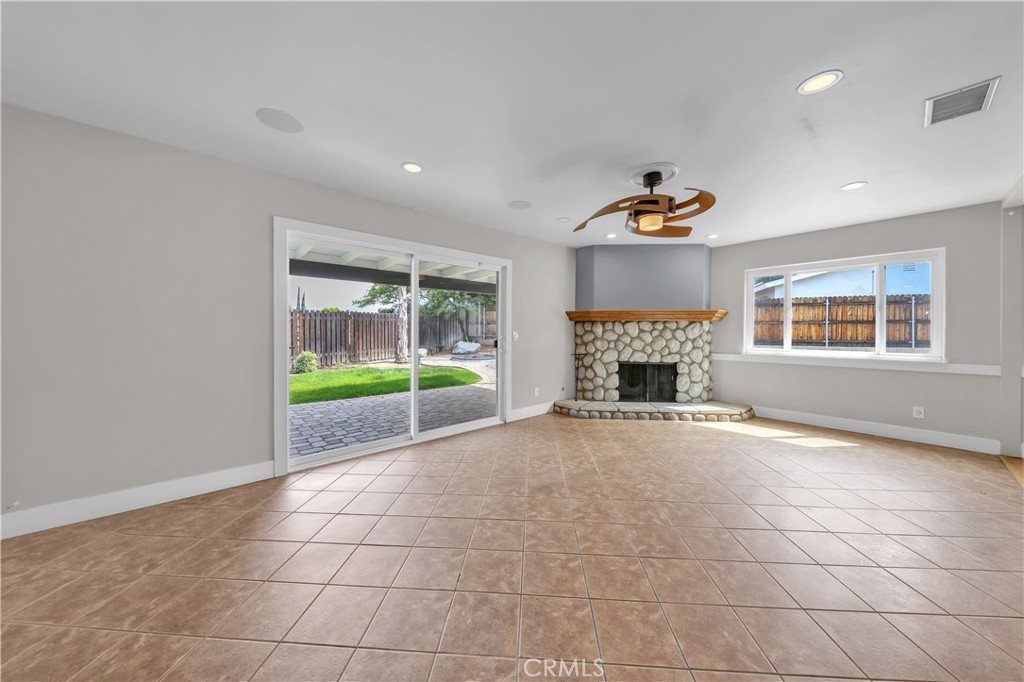 1108 Fletcher