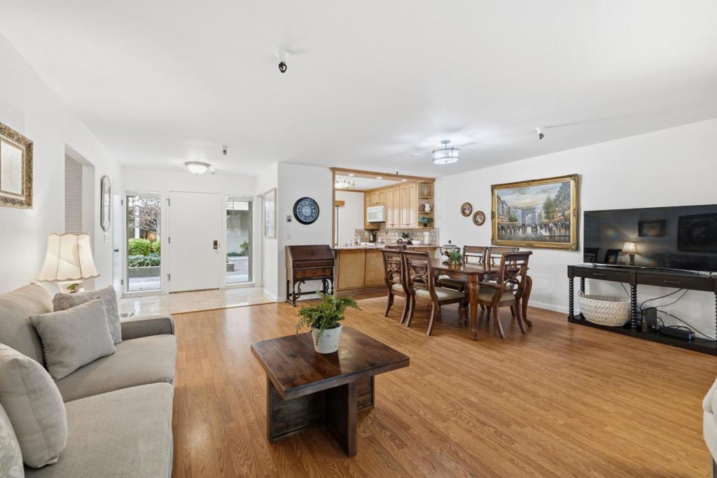 453 Alberto Way D155, Los Gatos CA 95032