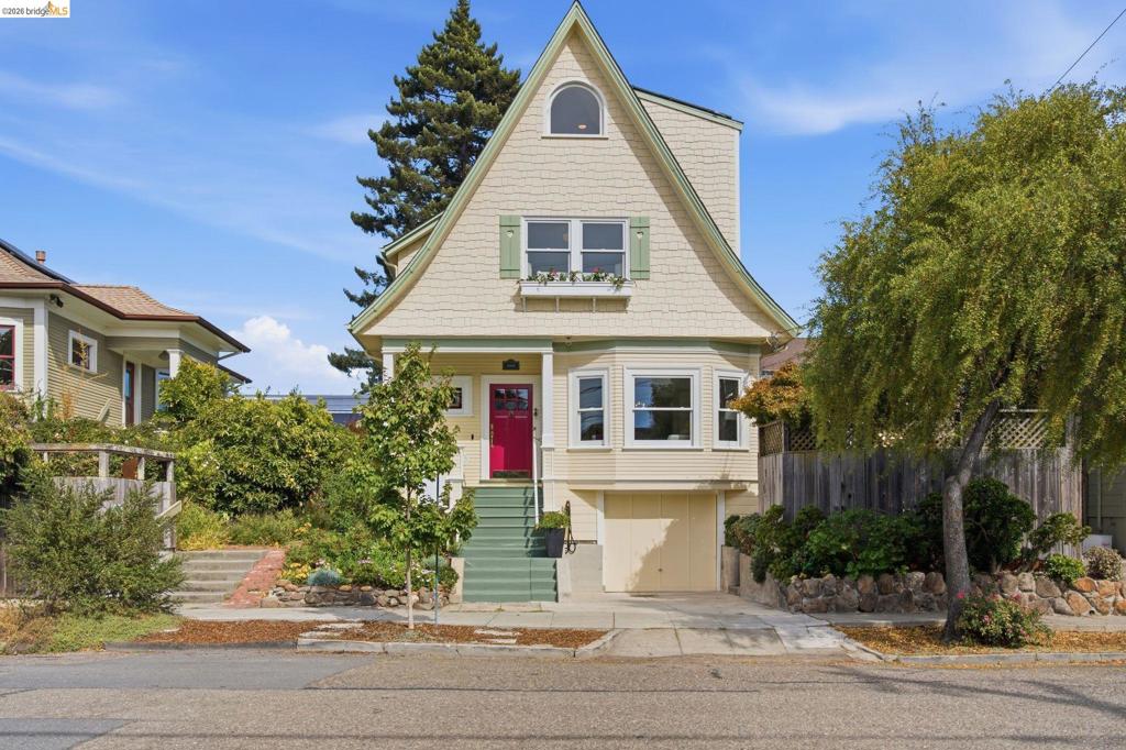 2343 Roosevelt Ave