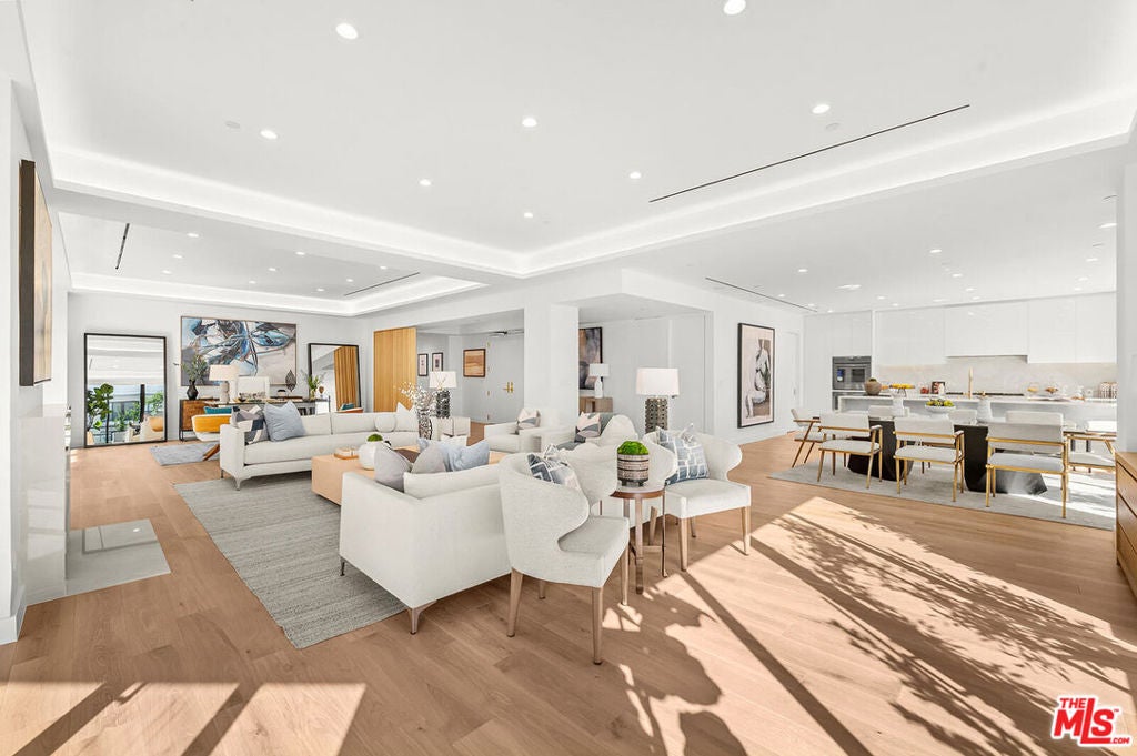 10601 Wilshire Boulevard 504