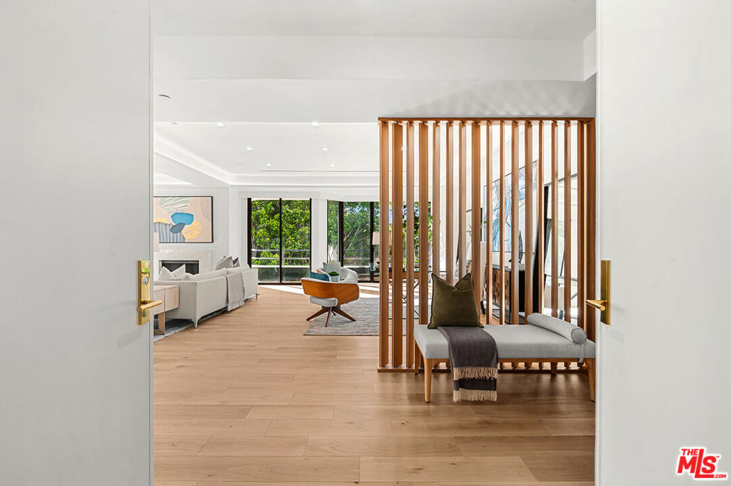 10601 Wilshire Boulevard 504