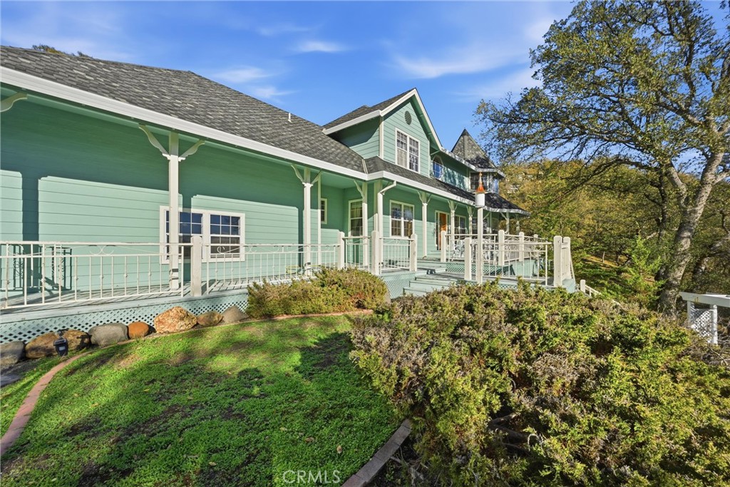 17785 Foothill Court