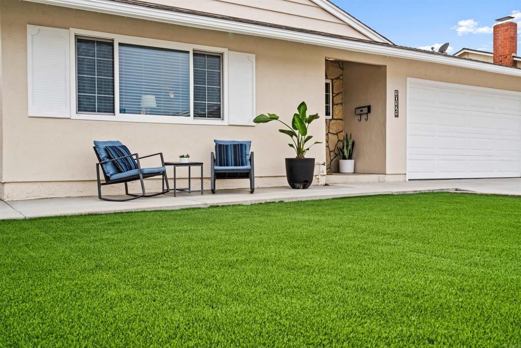 Photo of 10121 Pinewood Vw, Santee, CA 92071 (MLS # PTP2508057)