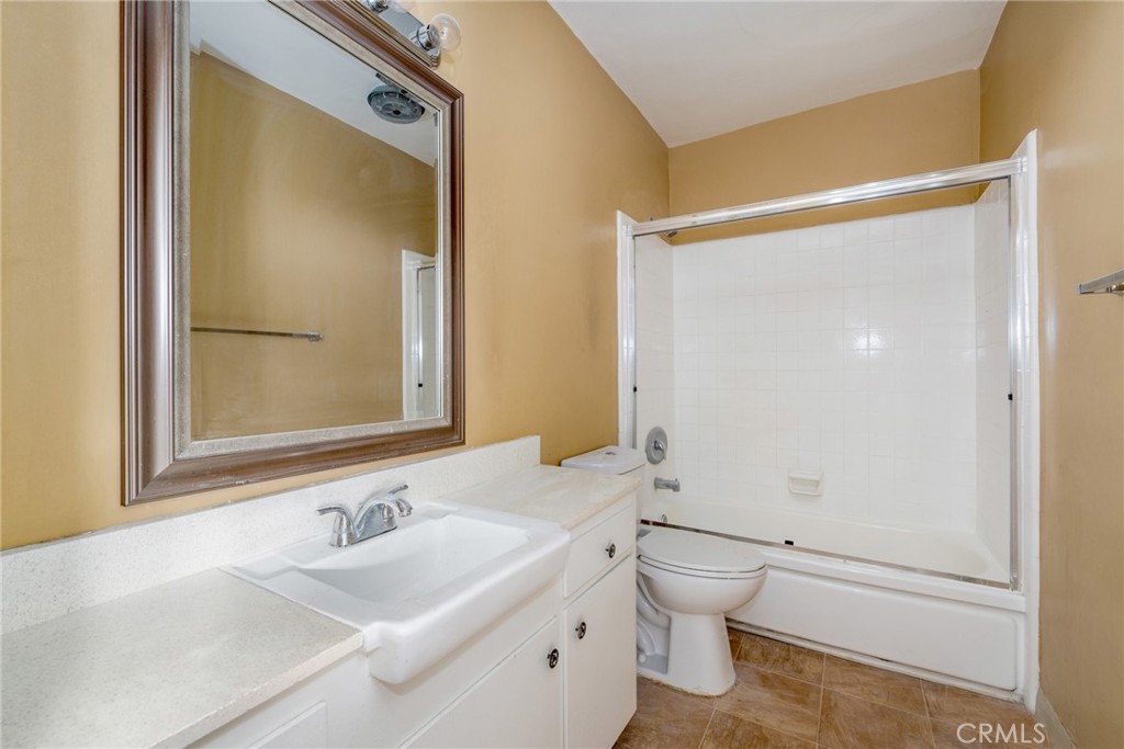 Not Applicable-105 - Residential Lease