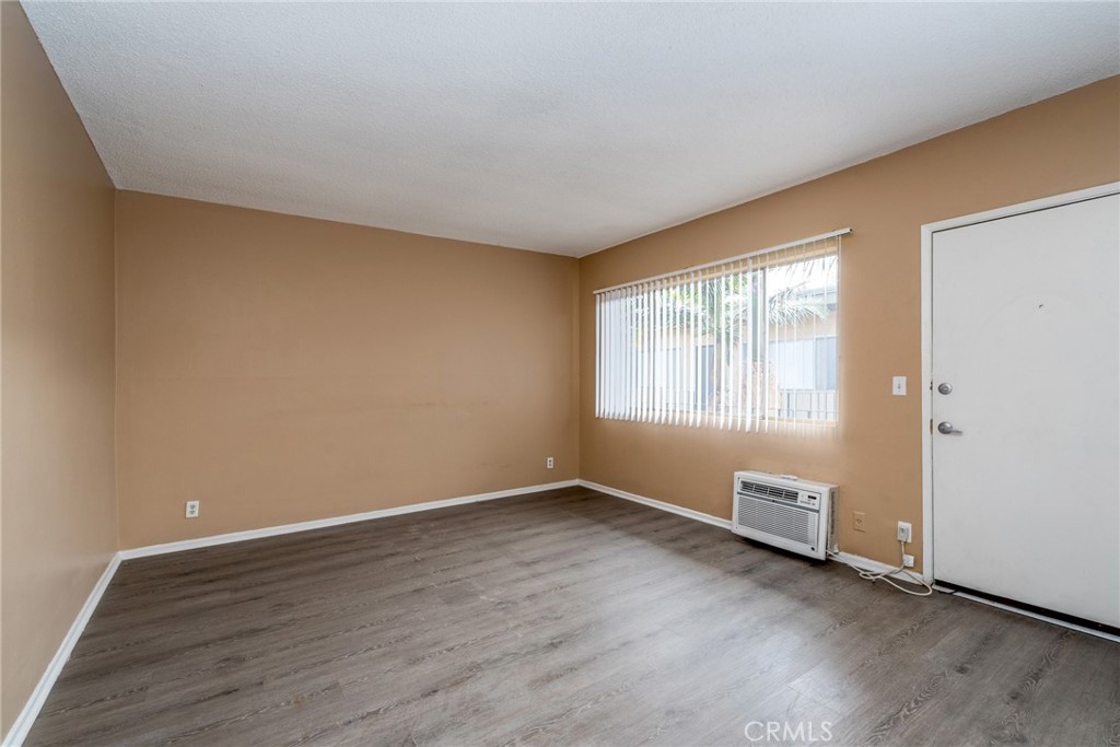 Not Applicable-105 - Residential Lease