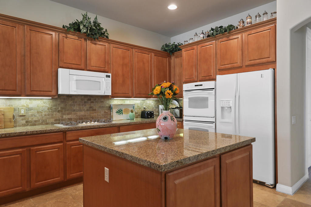 Sun City Shadow Hills (30921) - Residential