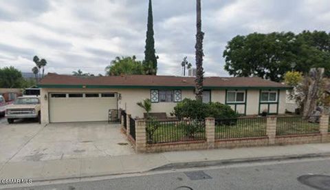 Photo of 1616 Royal Avenue, Simi Valley, CA 93065 (MLS # 226001508)