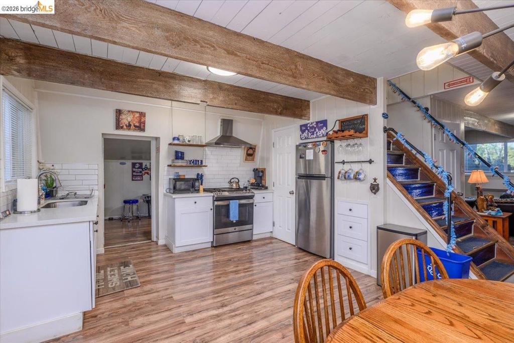 11741 Campo Seco Rd