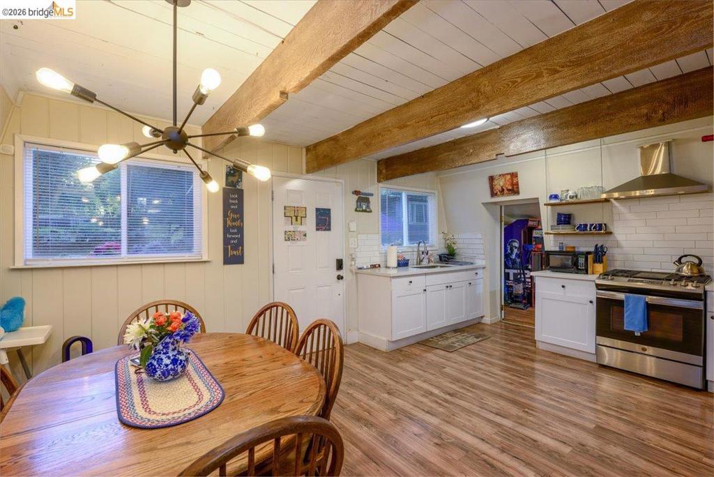 11741 Campo Seco Rd