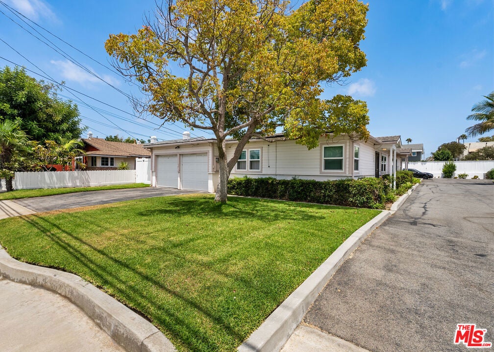 384 E 16th Street