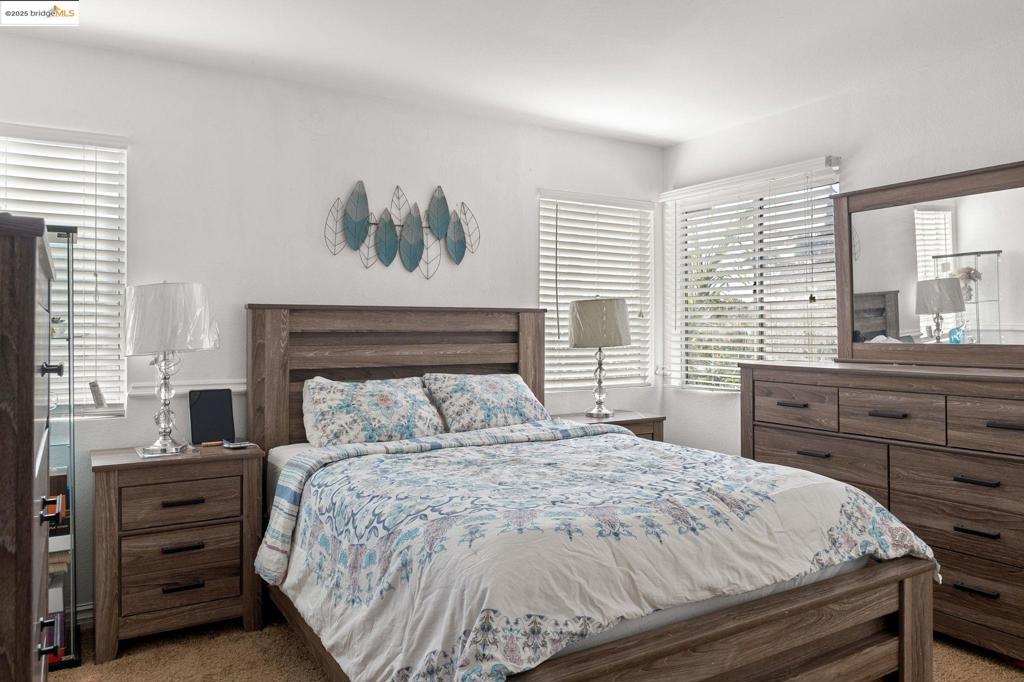 ALMONDTREE - Residential