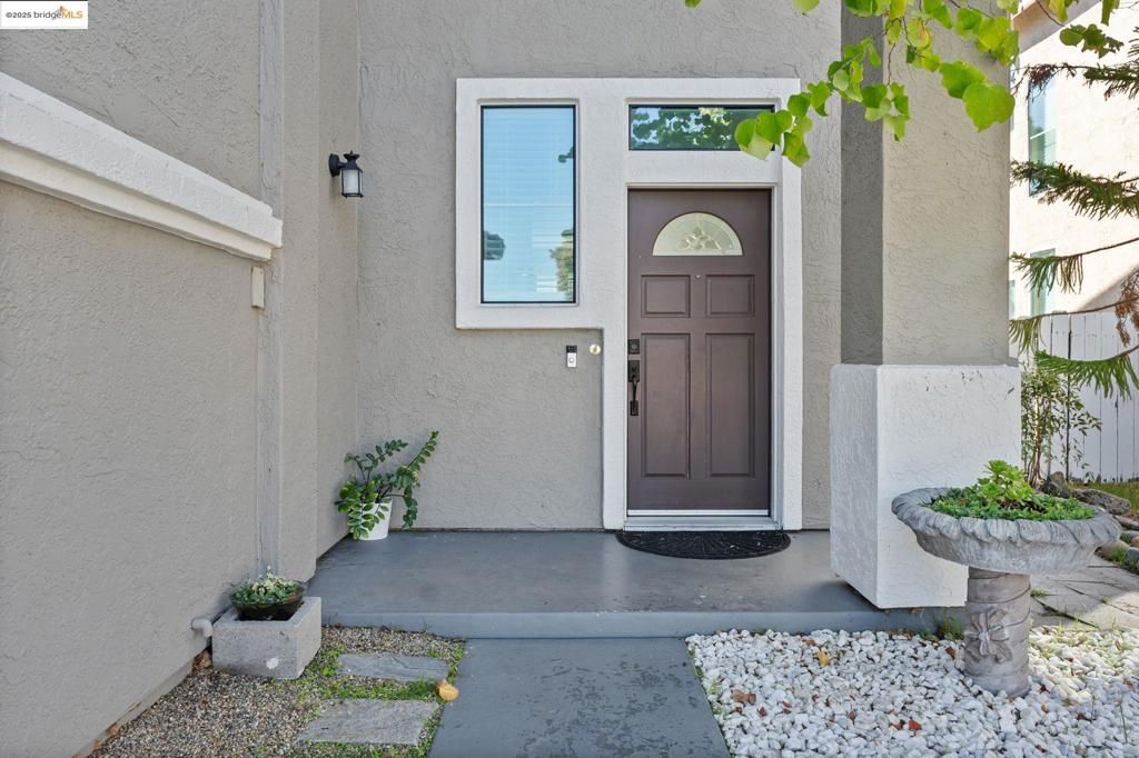 Photo of 4453 Fall Ln Ln, Oakley, CA 94561 (MLS # 41115647)
