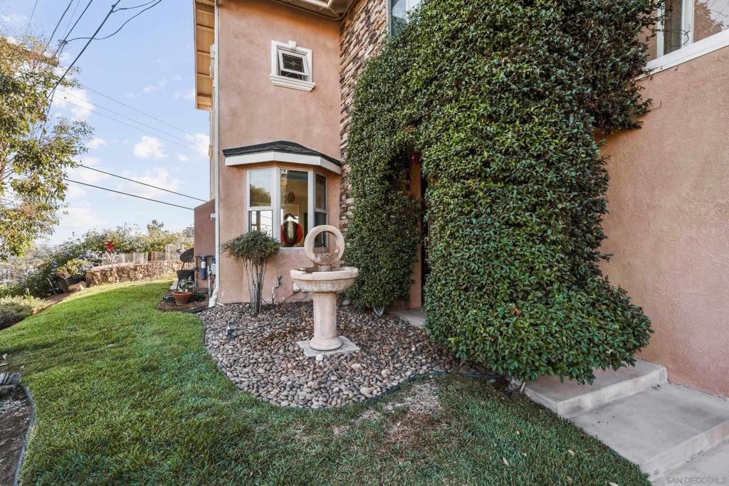 La Mesa - Residential