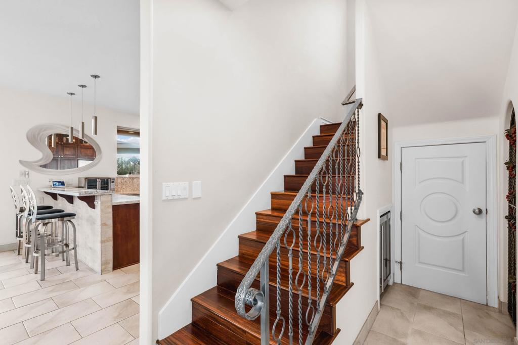 La Mesa - Residential