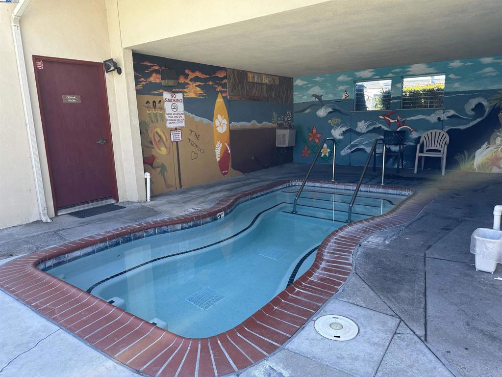 ALVARAILES - Manufactured In Park