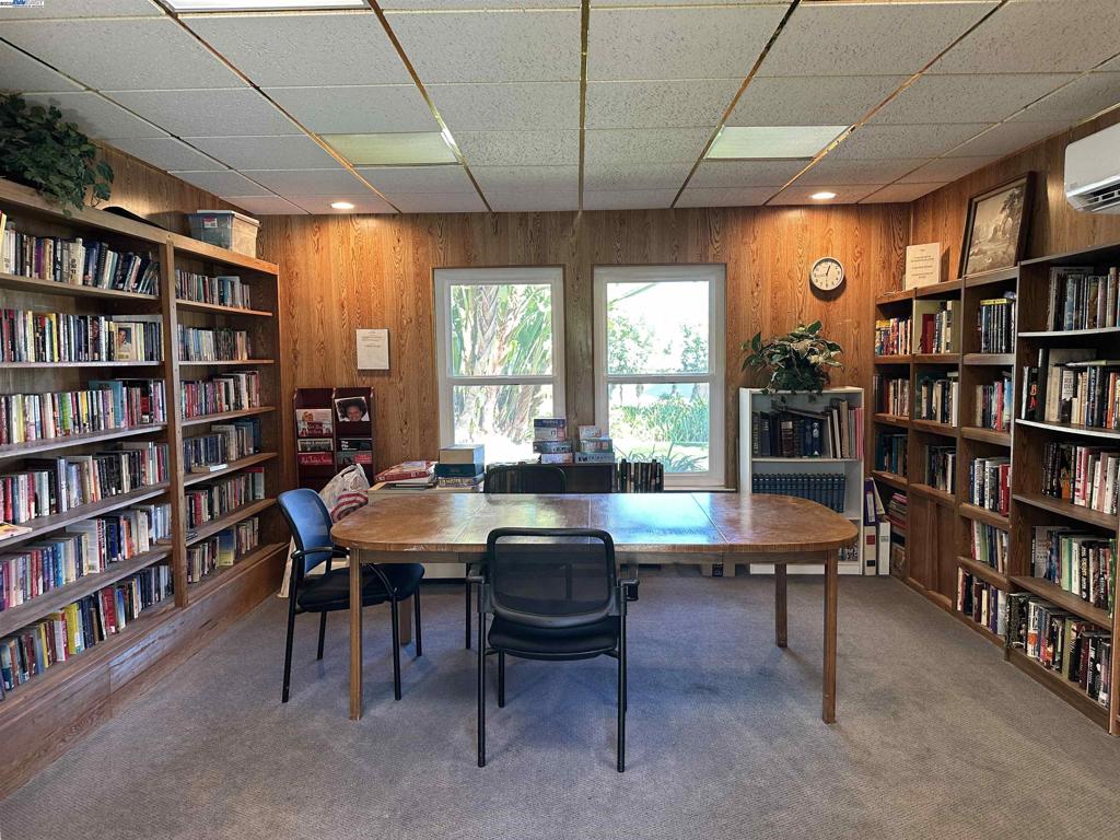 ALVARAILES - Manufactured In Park