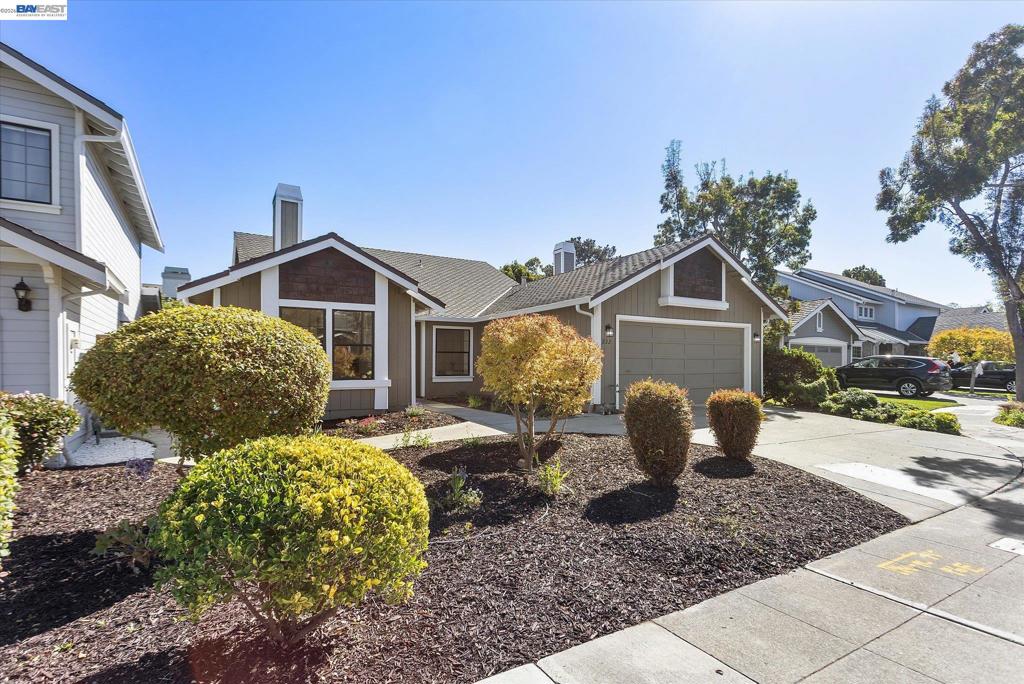 222 Stanbridge Ct.