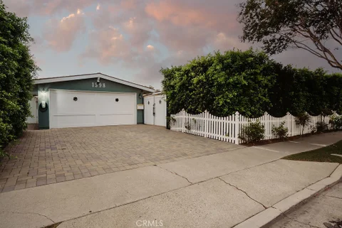 MLS: OC26175554