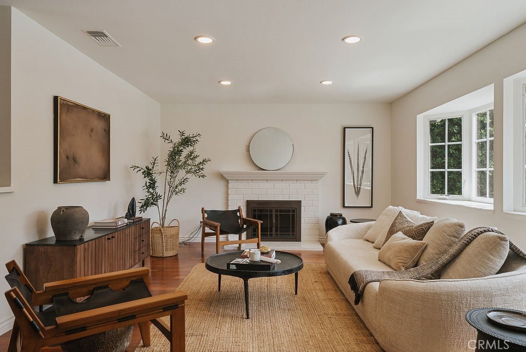 1598 Baker Street
