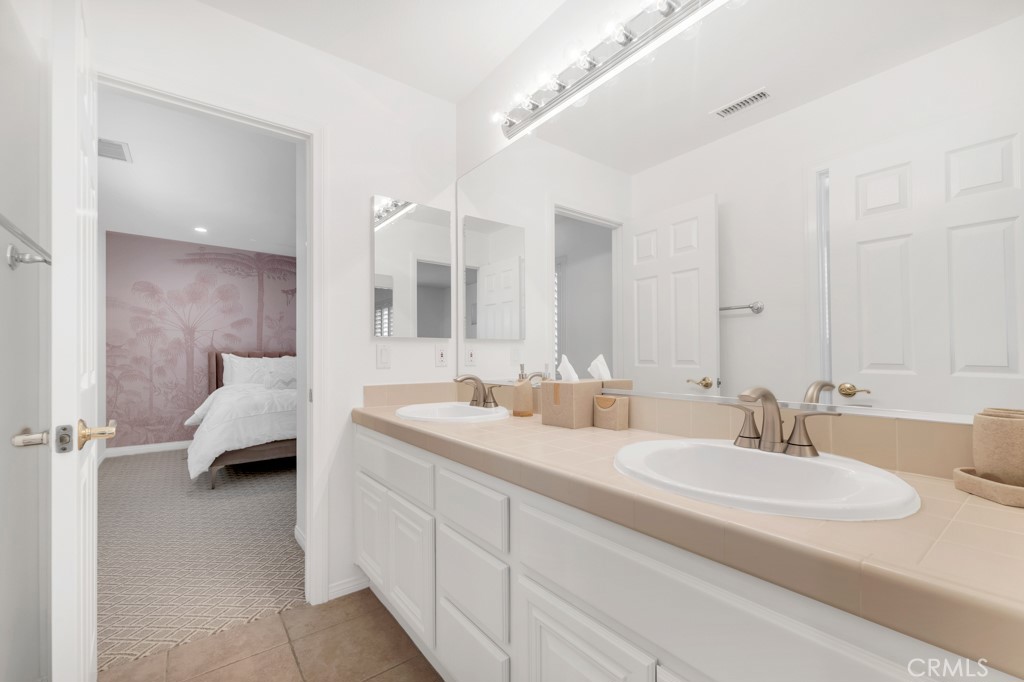 Woodridge (630) - Residential Lease