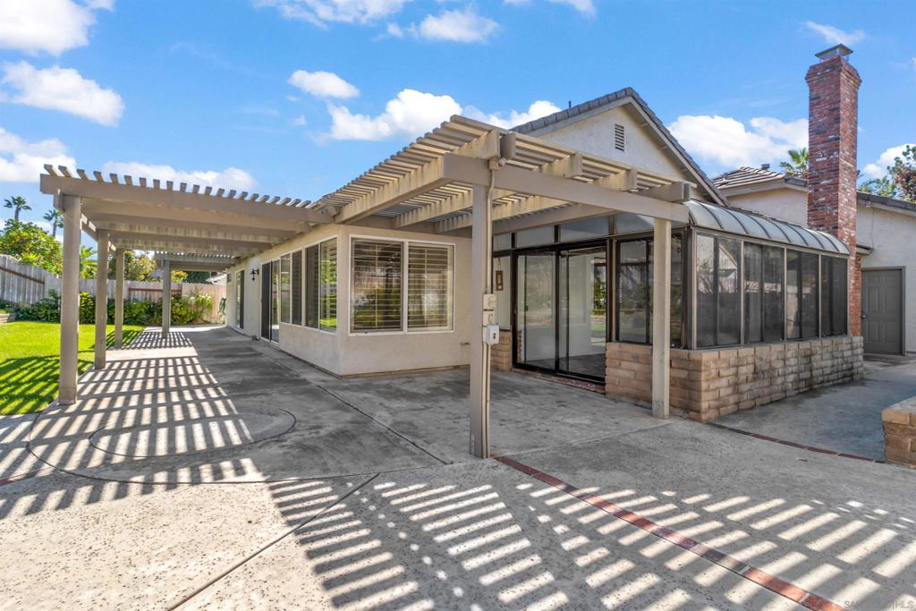 La Costa - Residential Lease