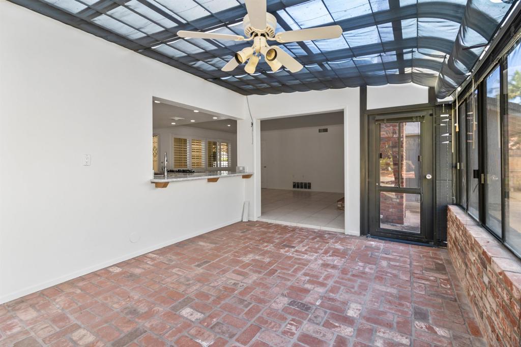 La Costa - Residential Lease
