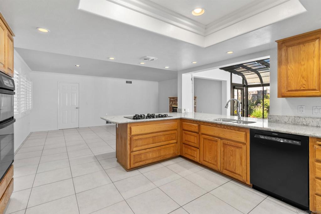 La Costa - Residential Lease