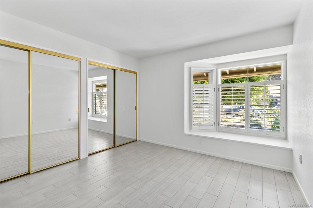 La Costa - Residential Lease