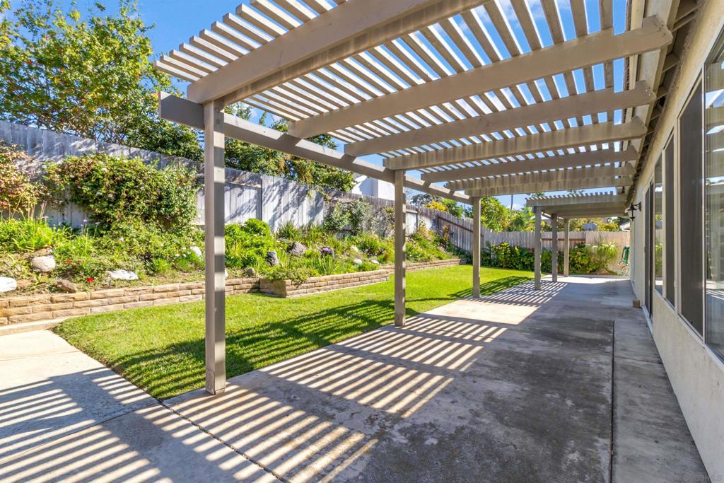 La Costa - Residential Lease