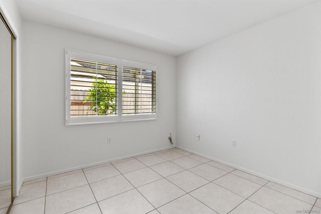La Costa - Residential Lease