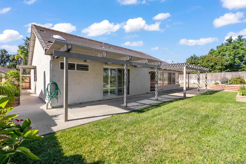 La Costa - Residential Lease