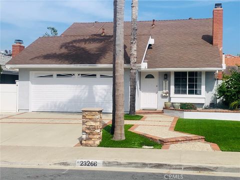 23266 Via Ronda Mission Viejo CA 92691