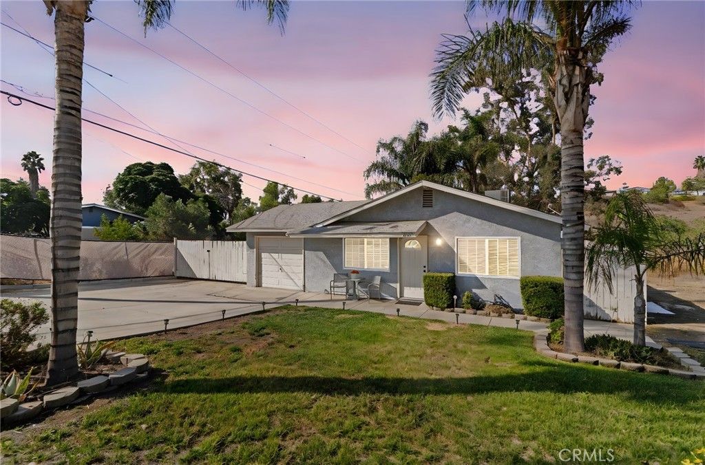 Photo of 28545 Connecticut Dr, Canyon Lake, CA 92587 (MLS # PW25245882)