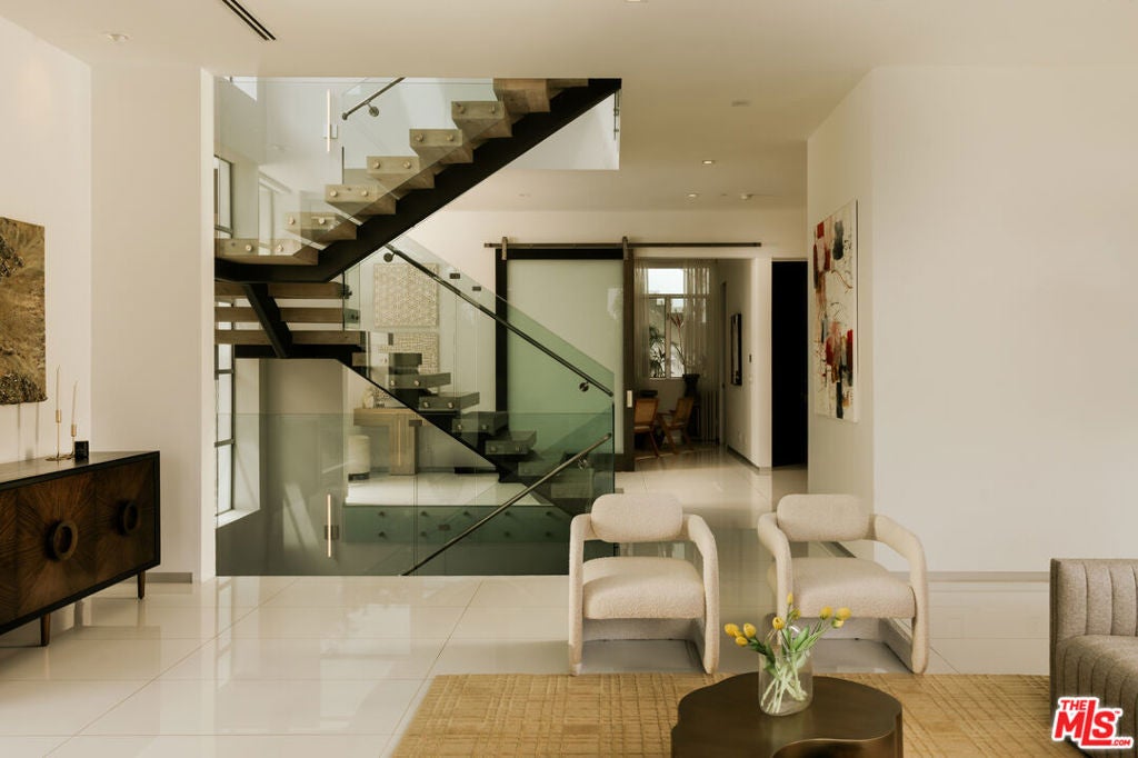 9311 Readcrest Drive