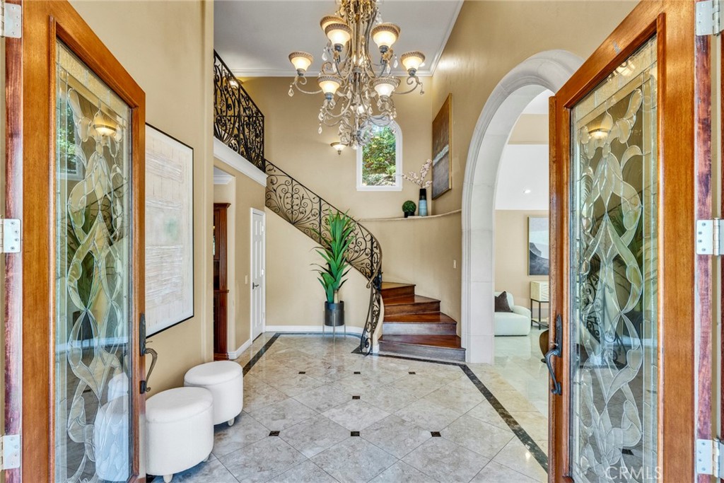 762 Harwood Court