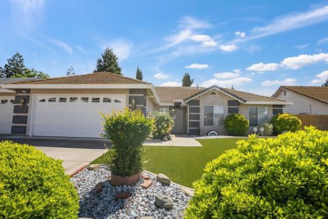 2182 Spanish Bay Court Merced CA 95340