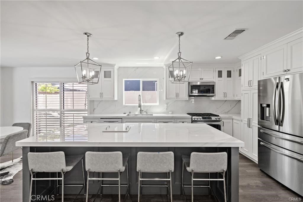 23404 Walnut