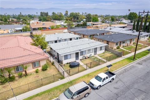 Photo of 412 W Ramona DR, Rialto, CA 92376 (MLS # CV26106757)