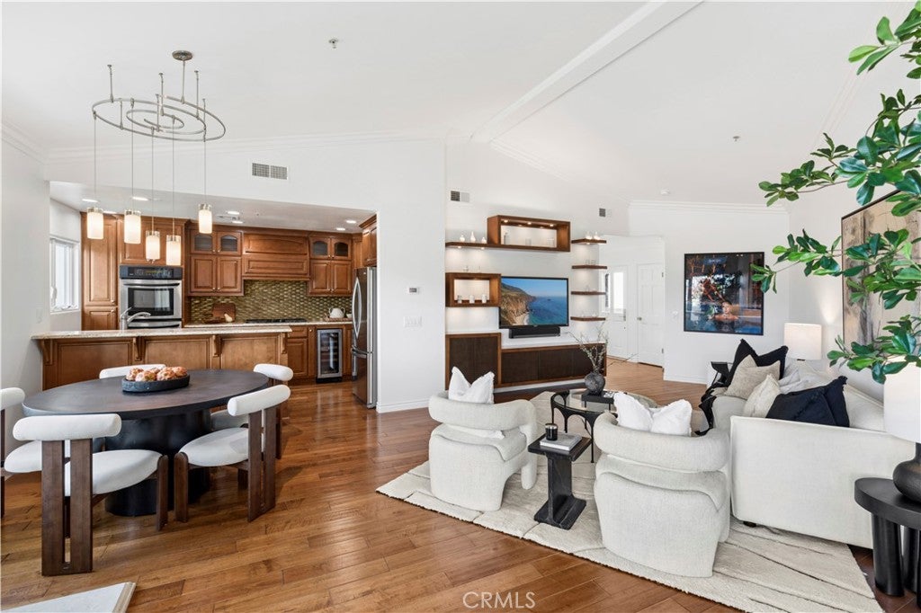 401 Seaward 6, Newport Beach CA 92625 - Photo 7
