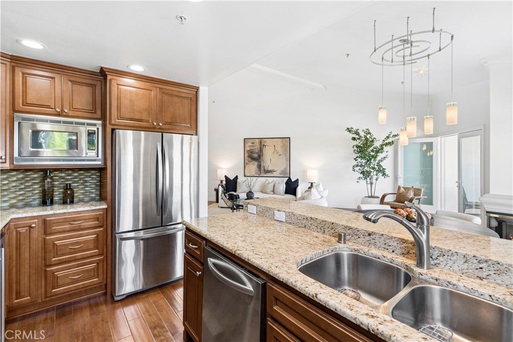 401 Seaward 6, Newport Beach CA 92625 - Photo 9