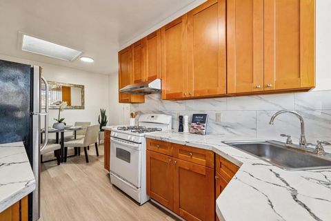 Tiny photo for 130132 Holloway Avenue, San Francisco, CA 94112 (MLS # ML82037617)