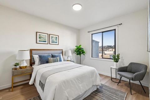 Tiny photo for 130132 Holloway Avenue, San Francisco, CA 94112 (MLS # ML82037617)