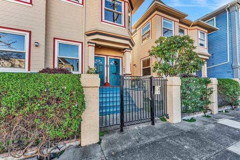 Photo of 595 22nd St St, Oakland, CA 94612 (MLS # 41121162)